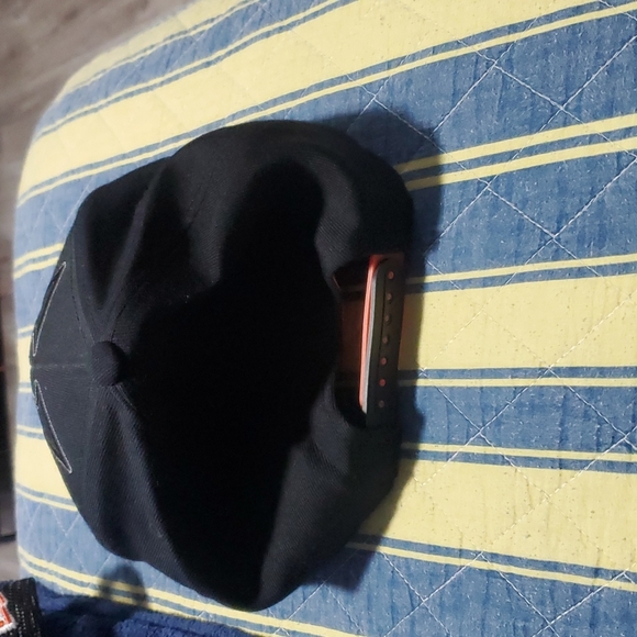 UVA Zephyr Snapback Flat brim Hat - Picture 3 of 6